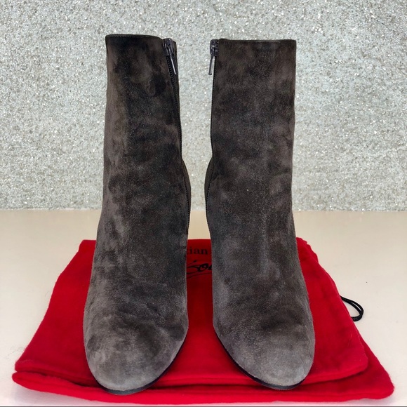 🔴SOLD🔴 Louboutin Top 70 Grey Suede ankle boots - Picture 2 of 8
